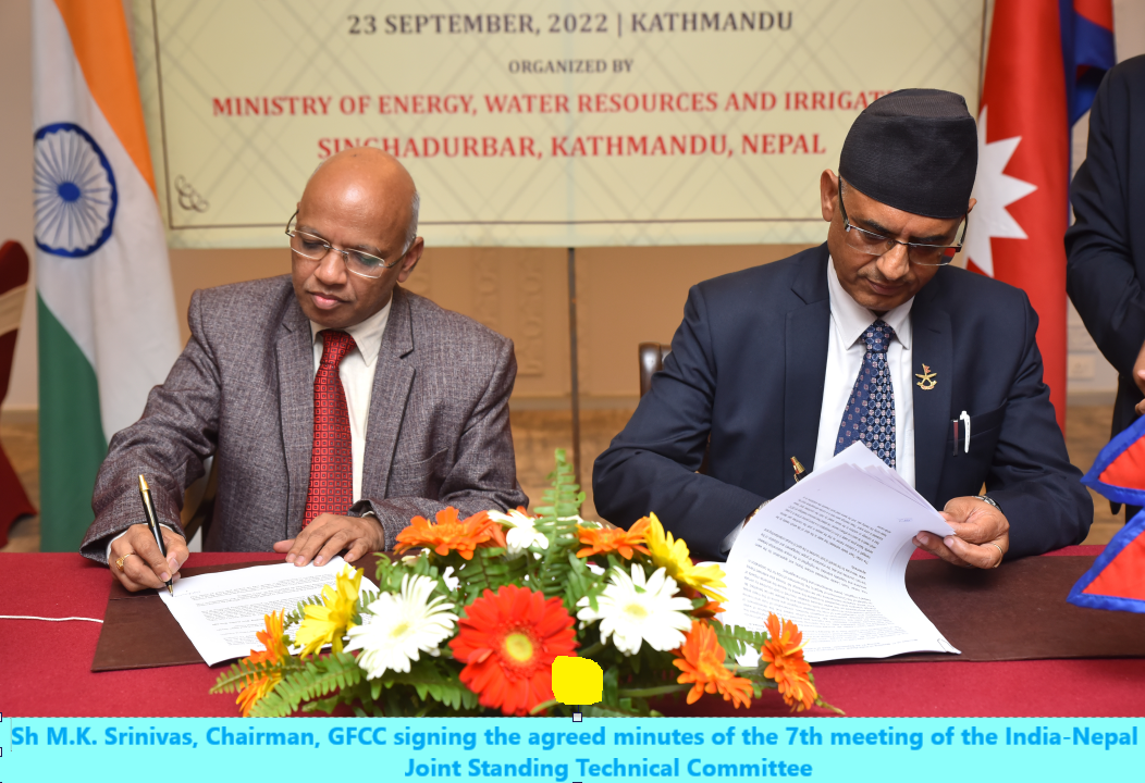 Sh M.K. Srinivas, Chairman, GFCC signing the agreed minutes of the 7th meeting of the India-Nepal Joint Standing Technical Committee